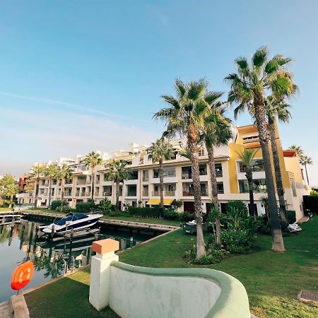 Sotogrande Alboaire- Waterfront Luxury 4 Bedroom Apt In The Marina Of Sotogrande Bagian luar foto