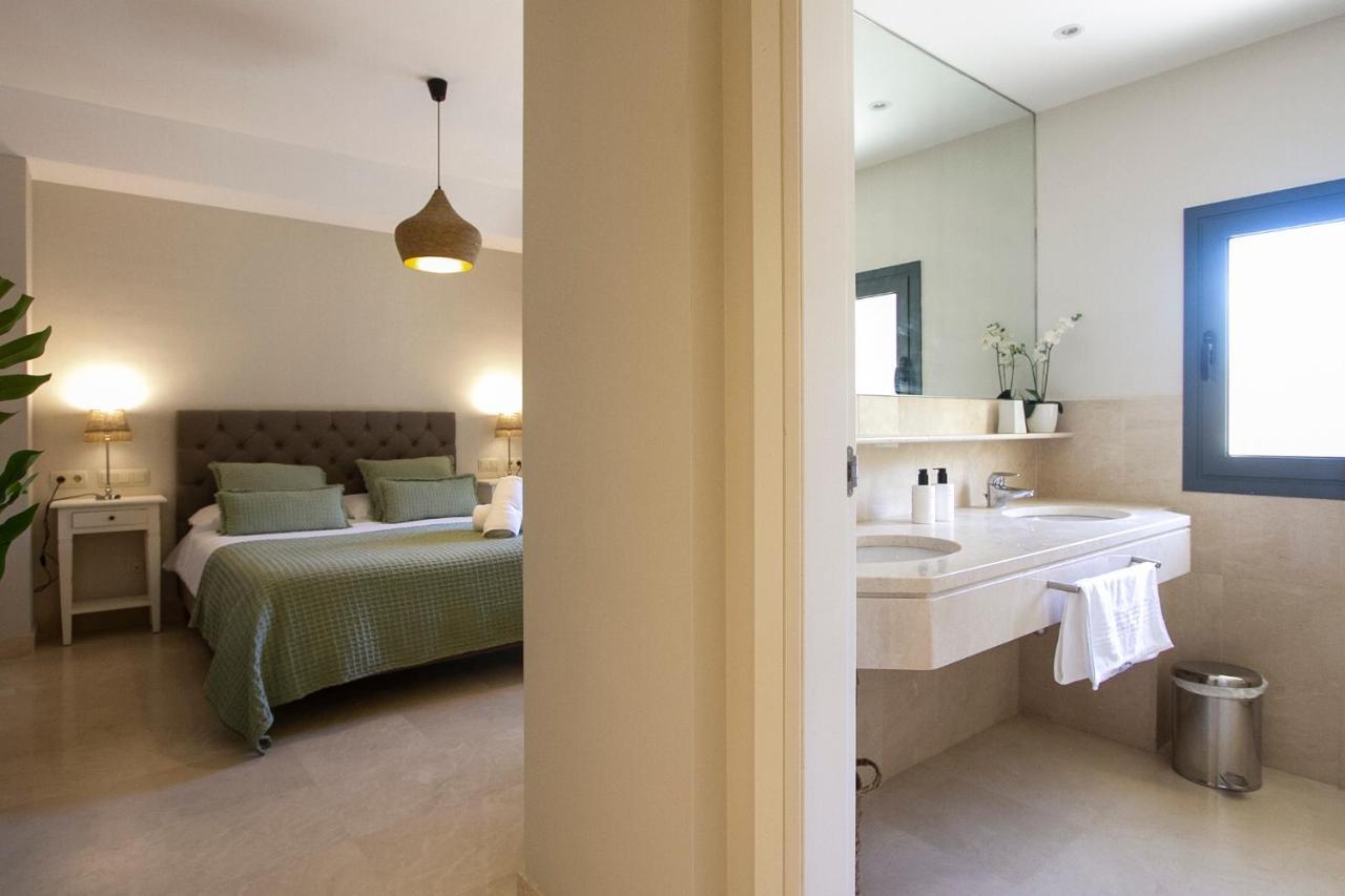 Sotogrande Alboaire- Waterfront Luxury 4 Bedroom Apt In The Marina Of Sotogrande Bagian luar foto